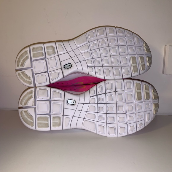 Nike Free Run 5.0 - Youth Girls Running Shoes - Picture 8 of 9